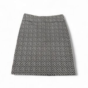 Margaret M - Elegant Black and White Pencil Skirt